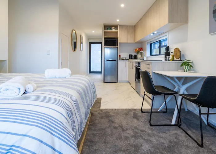 Chic Studio In The Heart Of Christchurch