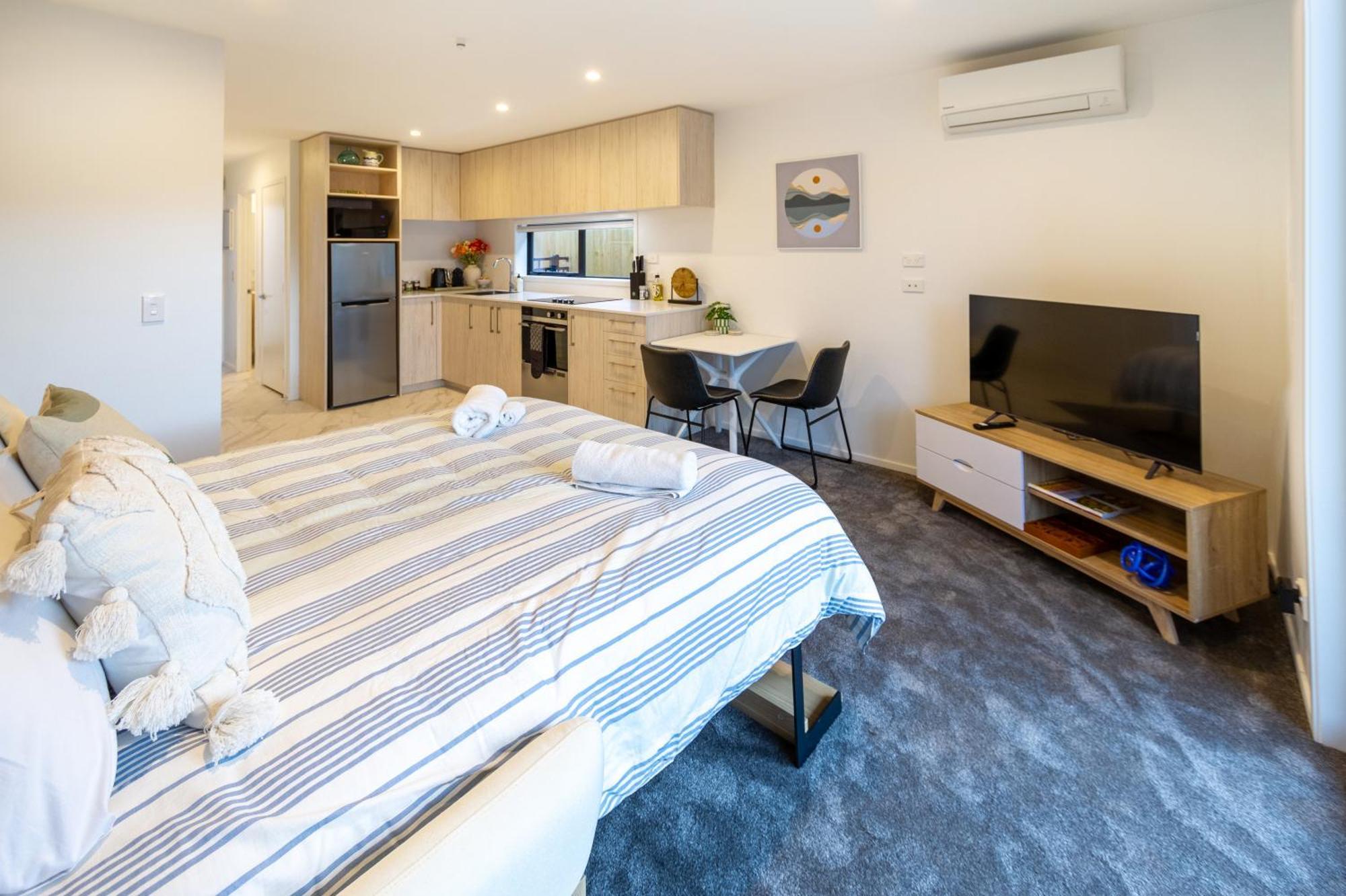 Chic In The Heart Of Holiday home